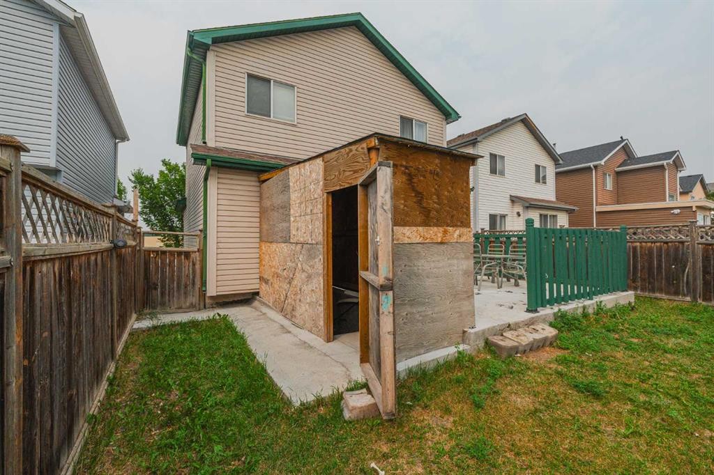 35 Martin Crossing Park Ne, Calgary, AB - Outdoor With Exterior