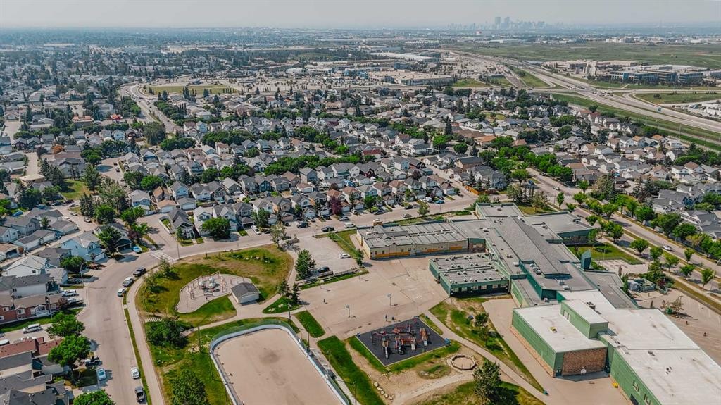 35 Martin Crossing Park Ne, Calgary, AB - Outdoor With View