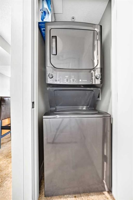 5601-11811 Lake Fraser Drive Se, Calgary, AB - Indoor Photo Showing Laundry Room