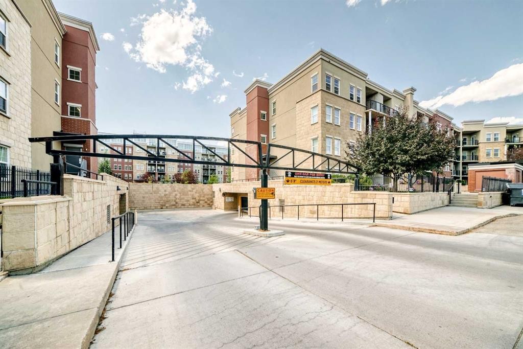 5601-11811 Lake Fraser Drive Se, Calgary, AB - Outdoor