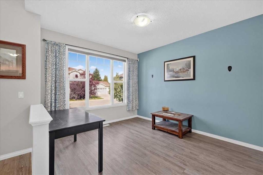 21 Mcintyre Place Nw, Langdon, AB - Indoor