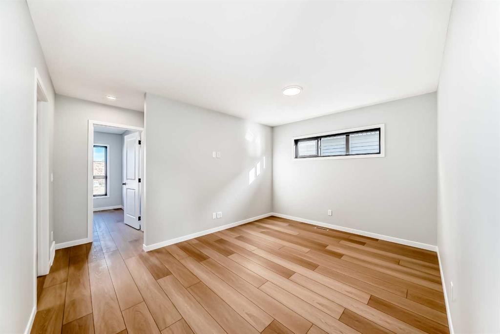 1245 Creekview Drive Sw, Calgary, AB - Indoor Photo Showing Other Room