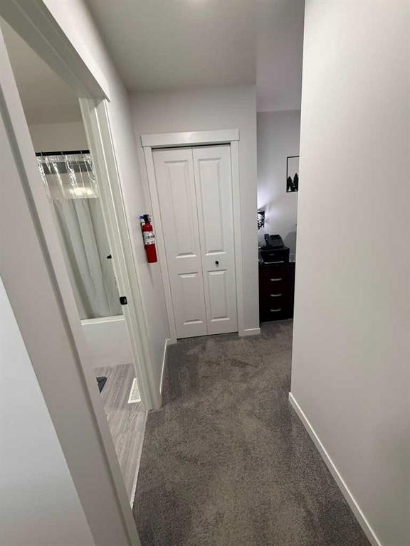 41 Edith Gate Nw, Calgary, AB - Indoor Photo Showing Other Room