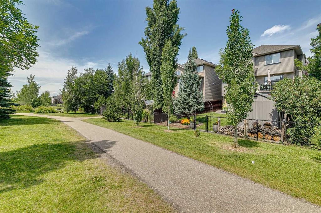 36 Cranwell Green Se, Calgary, AB - Outdoor