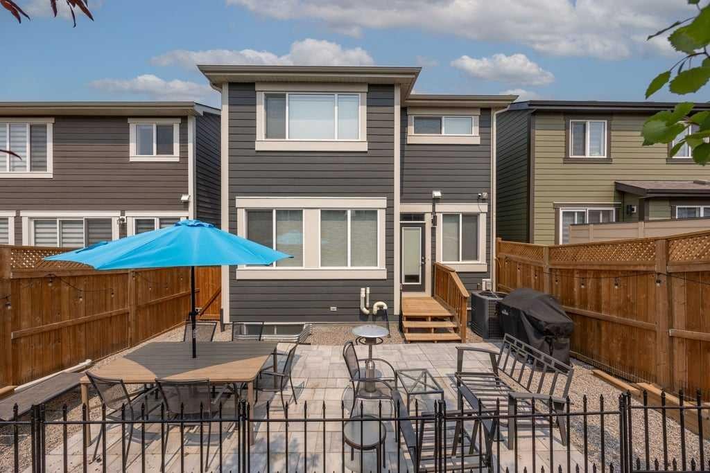 338 Magnolia Way Se, Calgary, AB - Outdoor With Deck Patio Veranda