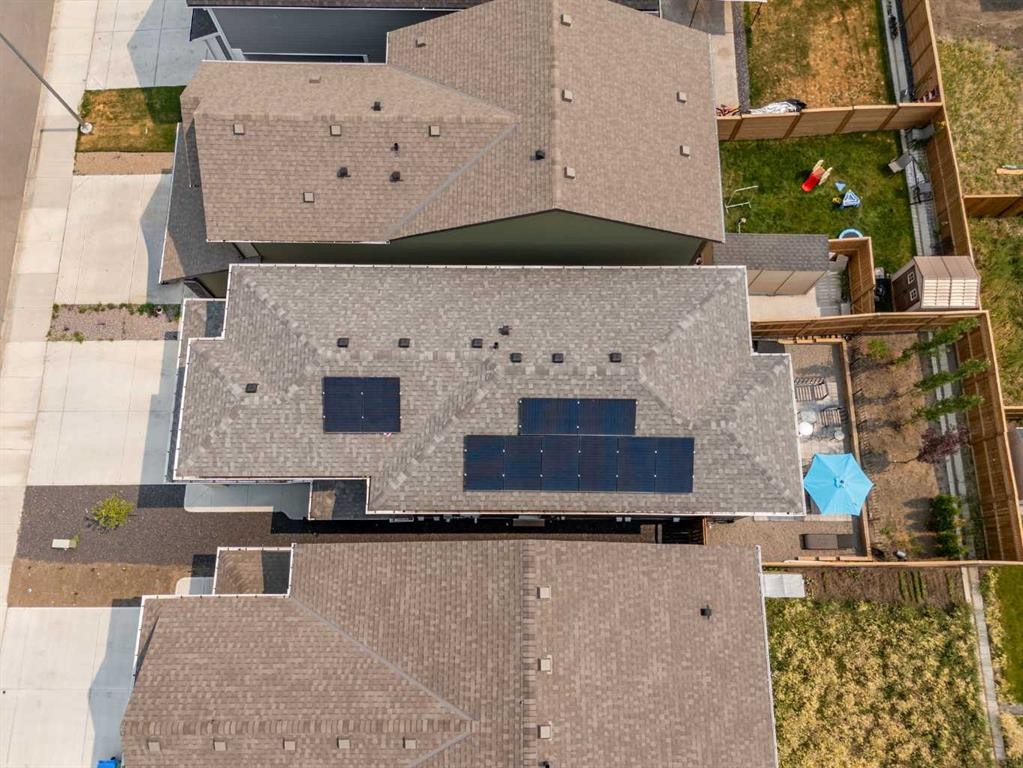 338 Magnolia Way Se, Calgary, AB - Outdoor With Exterior