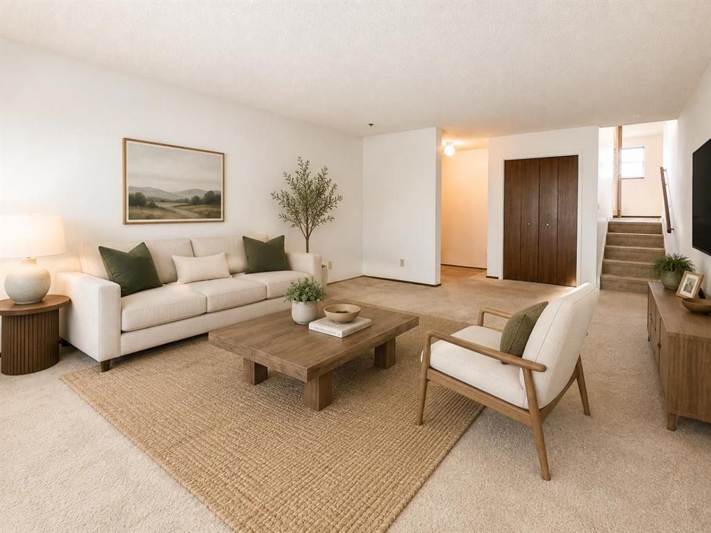 88 Castleglen Way Ne, Calgary, AB - Indoor Photo Showing Living Room