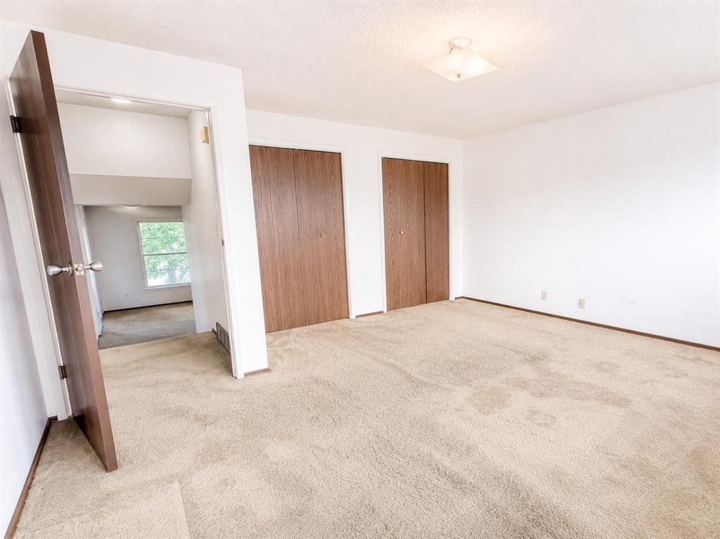 88 Castleglen Way Ne, Calgary, AB - Indoor Photo Showing Other Room