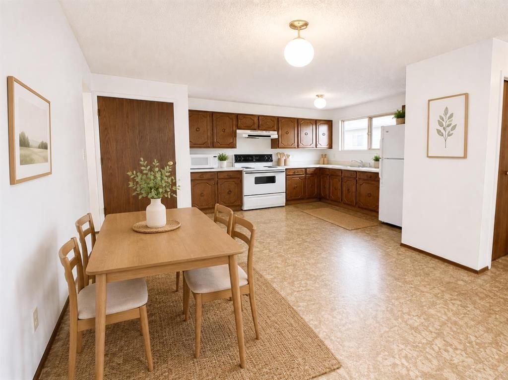88 Castleglen Way Ne, Calgary, AB - Indoor