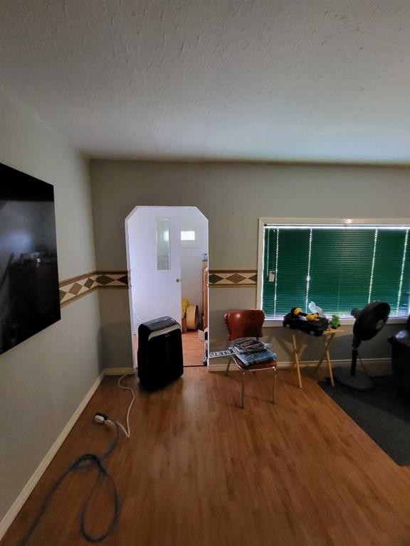 2522 17 Street Se, Calgary, AB - Indoor