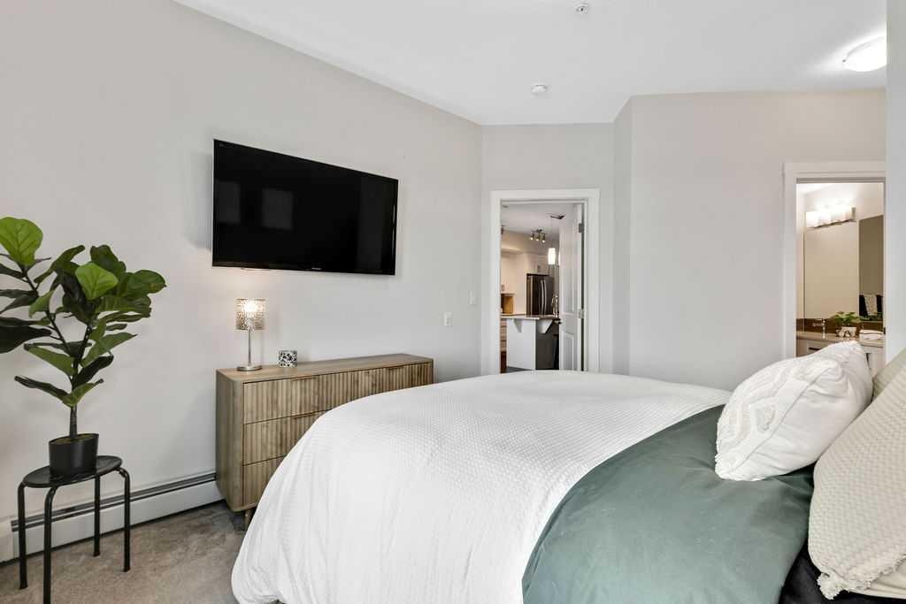 2310-3727 Sage Hill Drive Nw, Calgary, AB - Indoor Photo Showing Bedroom