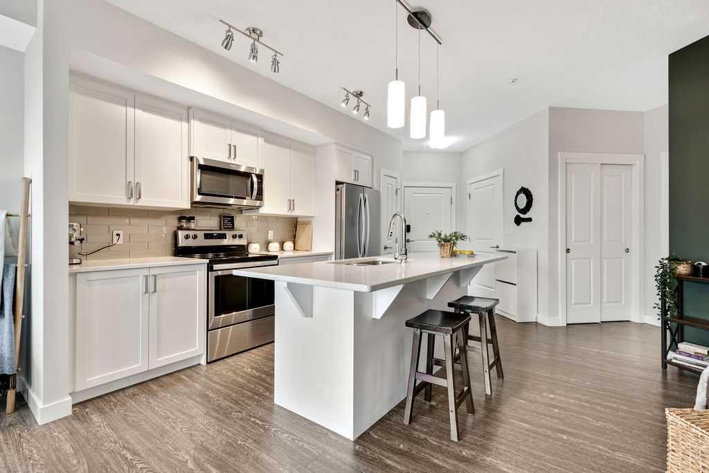 2310-3727 Sage Hill Drive Nw, Calgary, AB - Indoor Photo Showing Kitchen With Stainless Steel Kitchen With Upgraded Kitchen