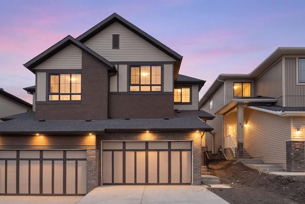 91 Heritage Manor, Cochrane, AB - Outdoor