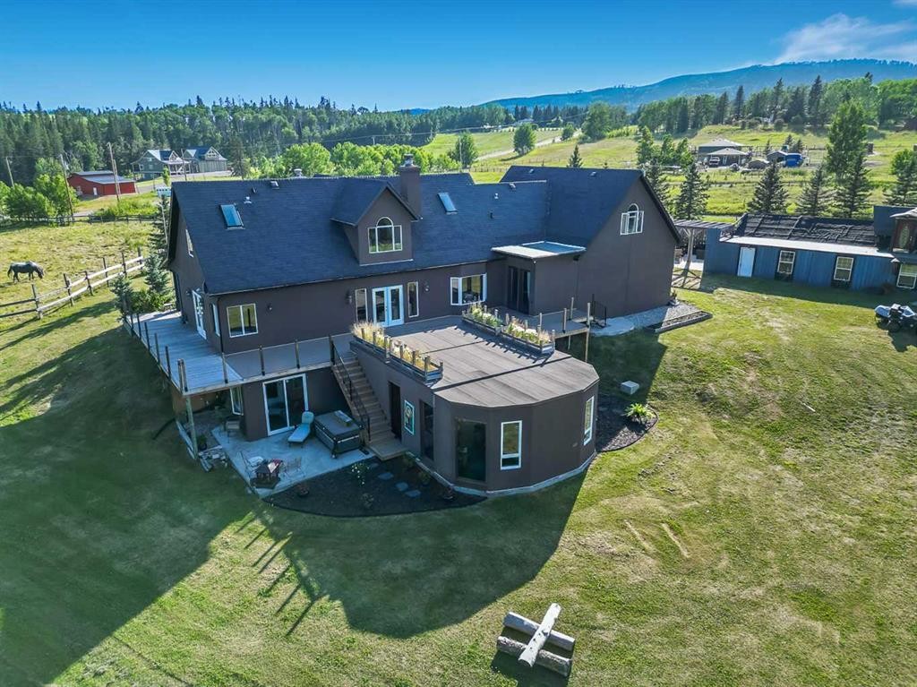 311068 Parkins Road West, Rural Foothills County, AB - Outdoor