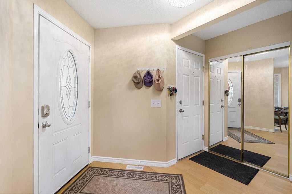 232 Harvest Glen Place Ne, Calgary, AB - Indoor Photo Showing Other Room