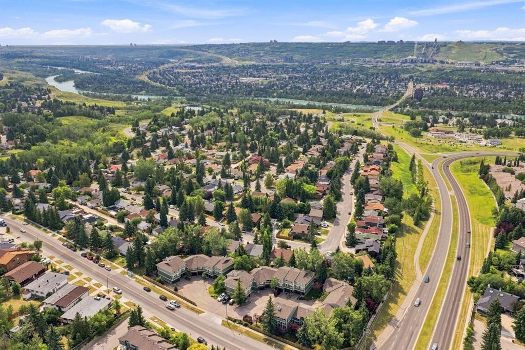 20-8533 Silver Springs Road Nw, Calgary, AB - Outdoor With View