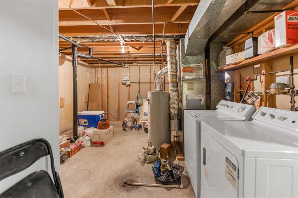 6772 Temple Drive Ne, Calgary, AB - Indoor Photo Showing Laundry Room