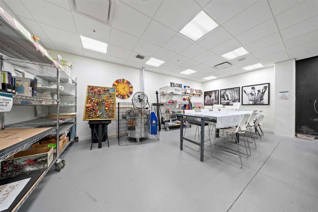 105-2231 Mahogany Boulevard Se, Calgary, AB - Indoor Photo Showing Other Room