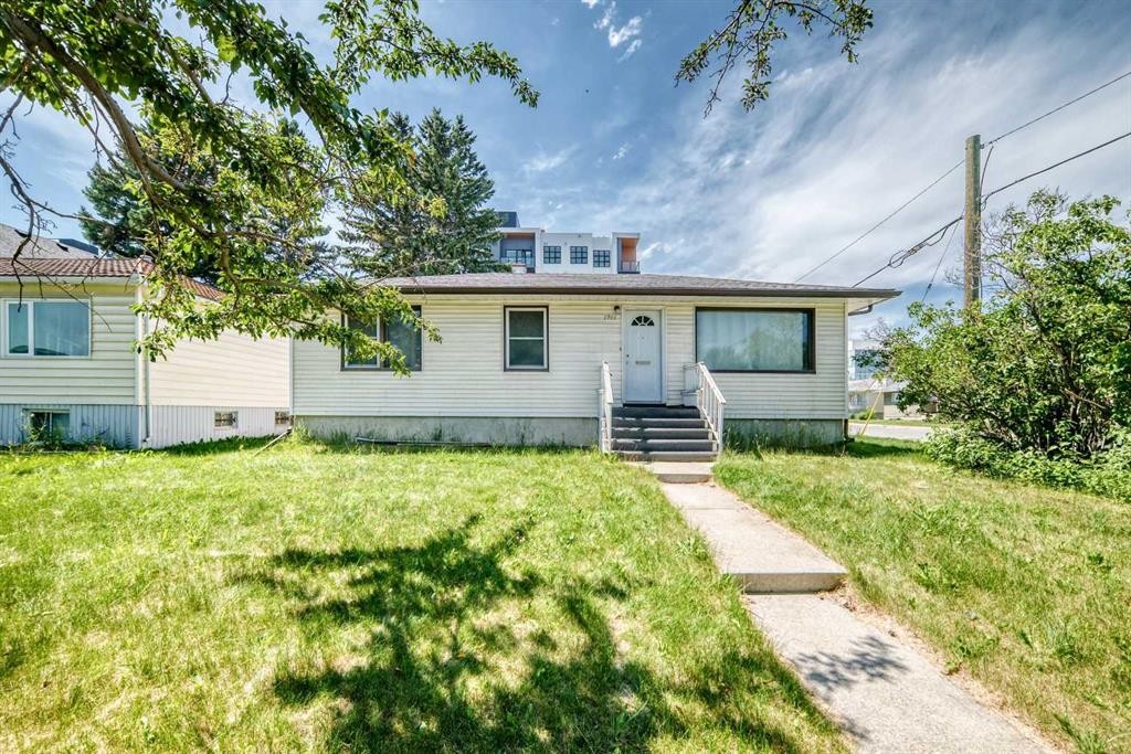 1701 32 Street Sw, Calgary, AB - Outdoor