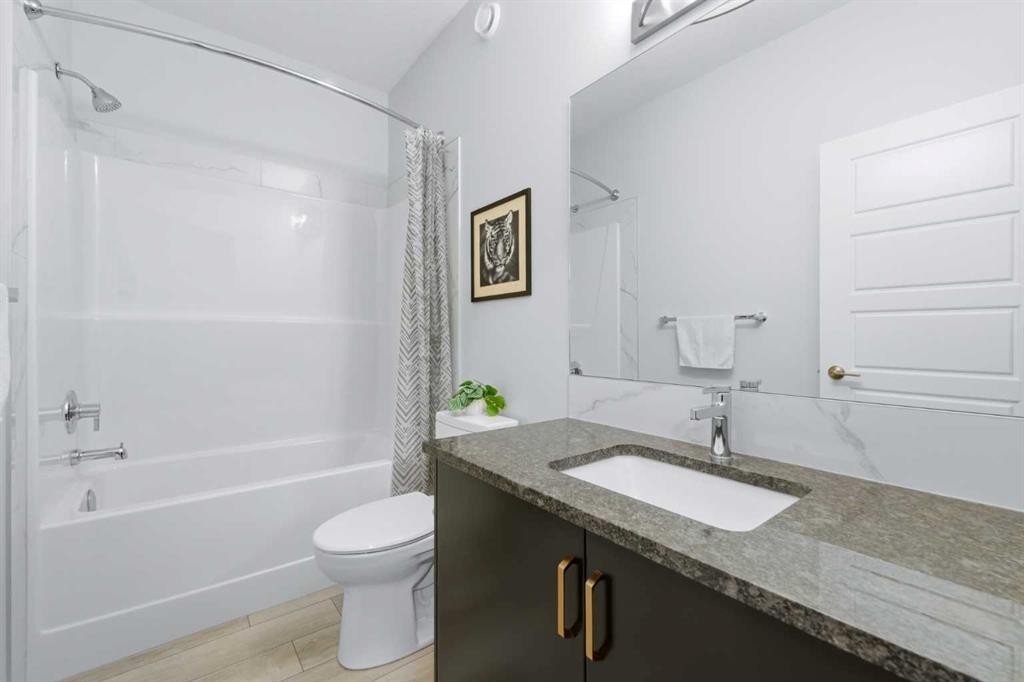 51 Setonstone Row Se, Calgary, AB - Indoor Photo Showing Bathroom