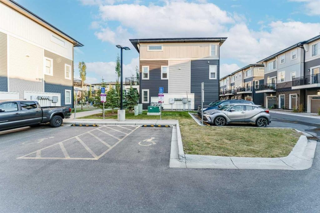 402-72 Cornerstone Manor Ne, Calgary, AB - Outdoor