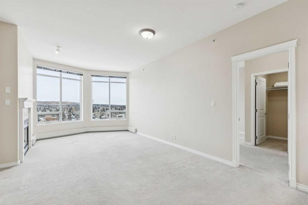 705-1726 14 Avenue Nw, Calgary, AB - Indoor Photo Showing Other Room