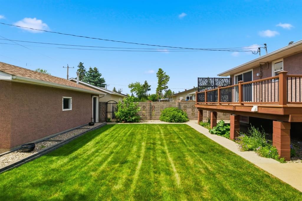 160 Marbrooke Circle Ne, Calgary, AB - Outdoor With Deck Patio Veranda With Exterior