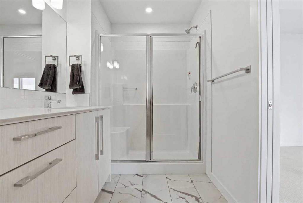 154 Merganser Drive West, Chestermere, AB - Indoor Photo Showing Bathroom