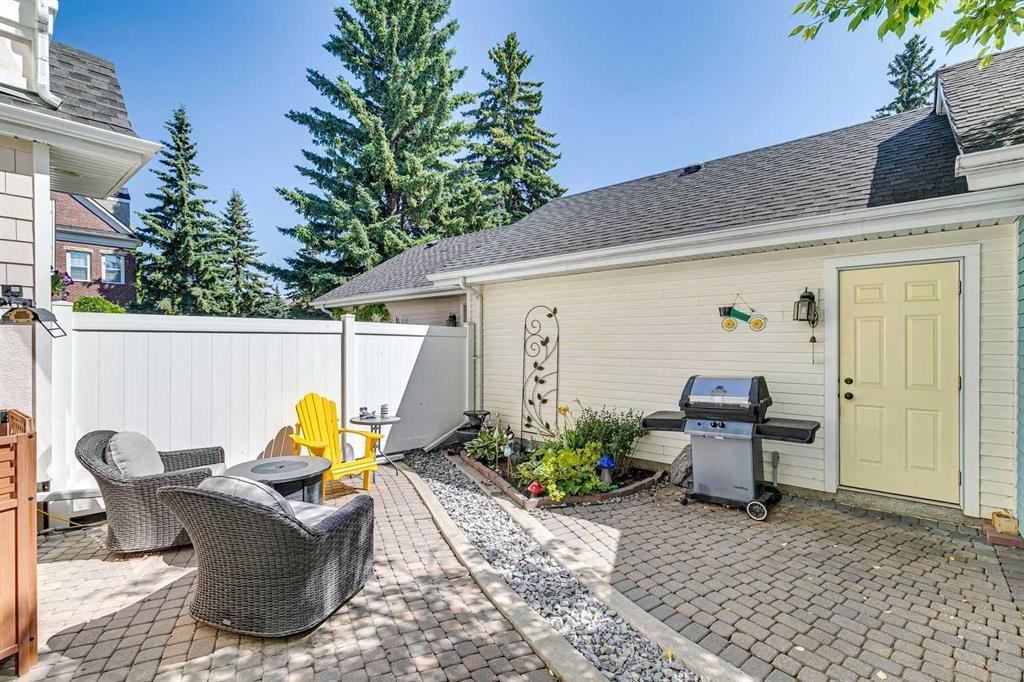 4008 Garrison Boulevard Sw, Calgary, AB - Outdoor With Deck Patio Veranda With Exterior