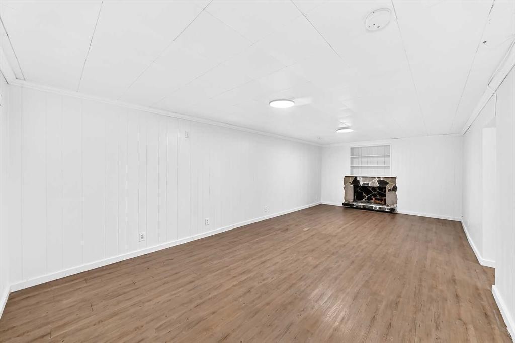 311 72 Avenue Ne, Calgary, AB - Indoor