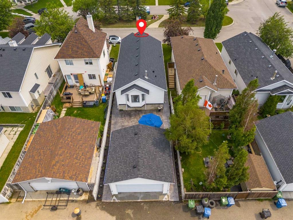 113 Mt Lorette Place Se, Calgary, AB - Outdoor