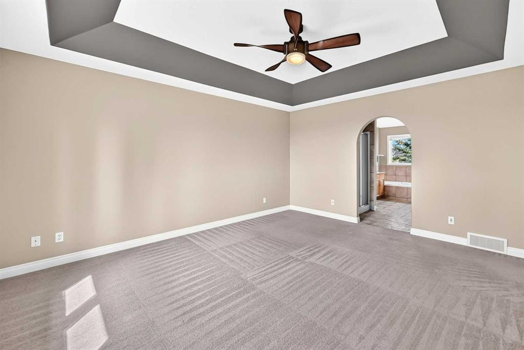63 Royal Birch Point Nw, Calgary, AB - Indoor Photo Showing Other Room