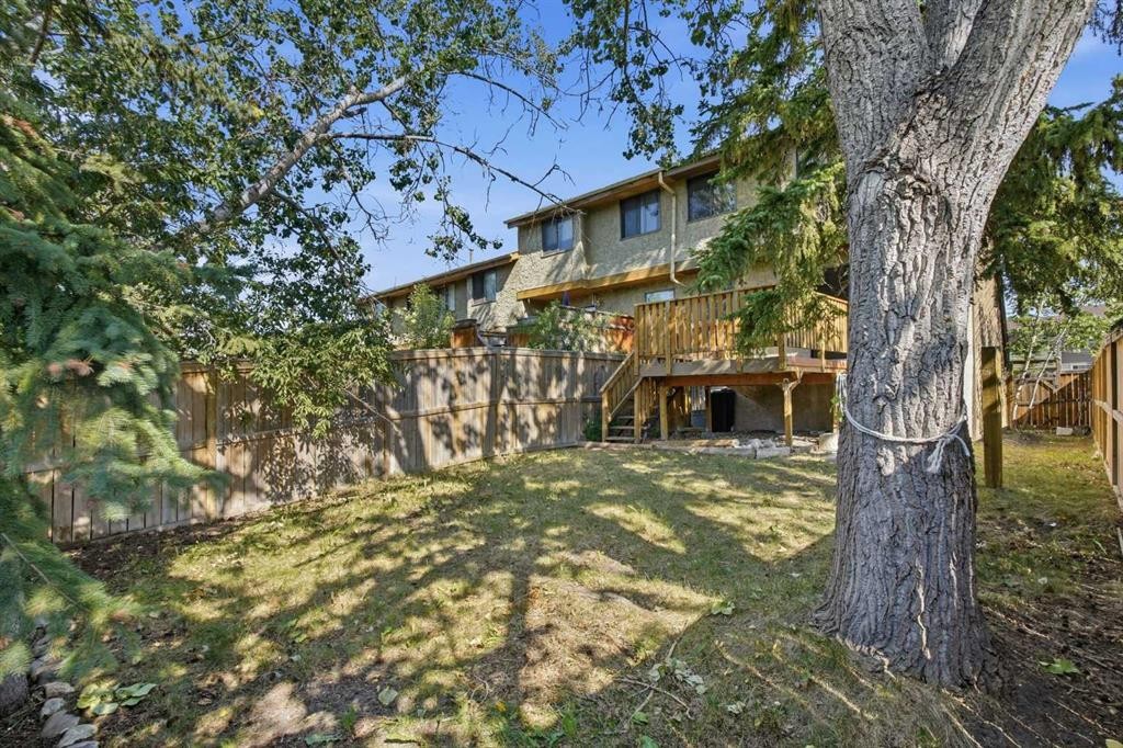 7003 Ranchero Road Nw, Calgary, AB - Outdoor