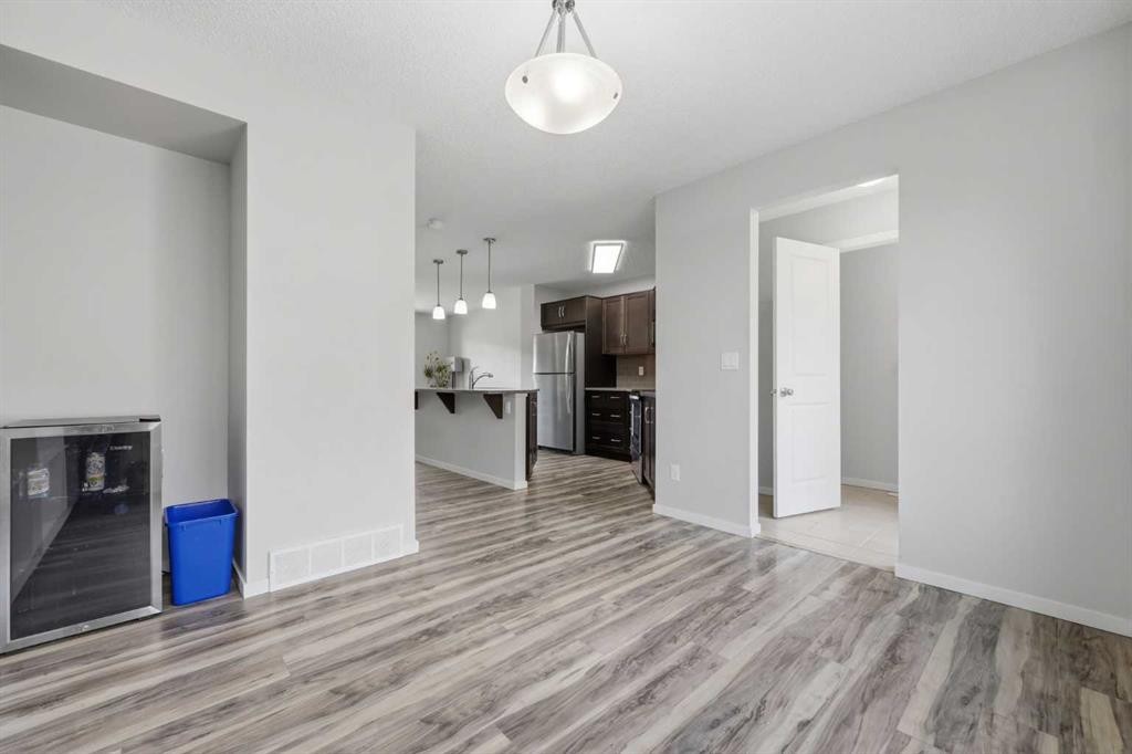 93 Sunvalley Road, Cochrane, AB - Indoor Photo Showing Other Room