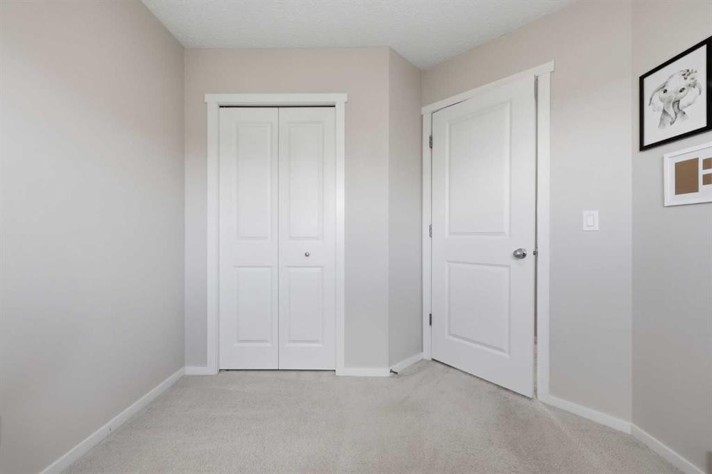 93 Sunvalley Road, Cochrane, AB - Indoor
