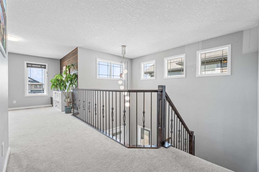 6 Storm Mountain Place, Okotoks, AB - Indoor Photo Showing Other Room