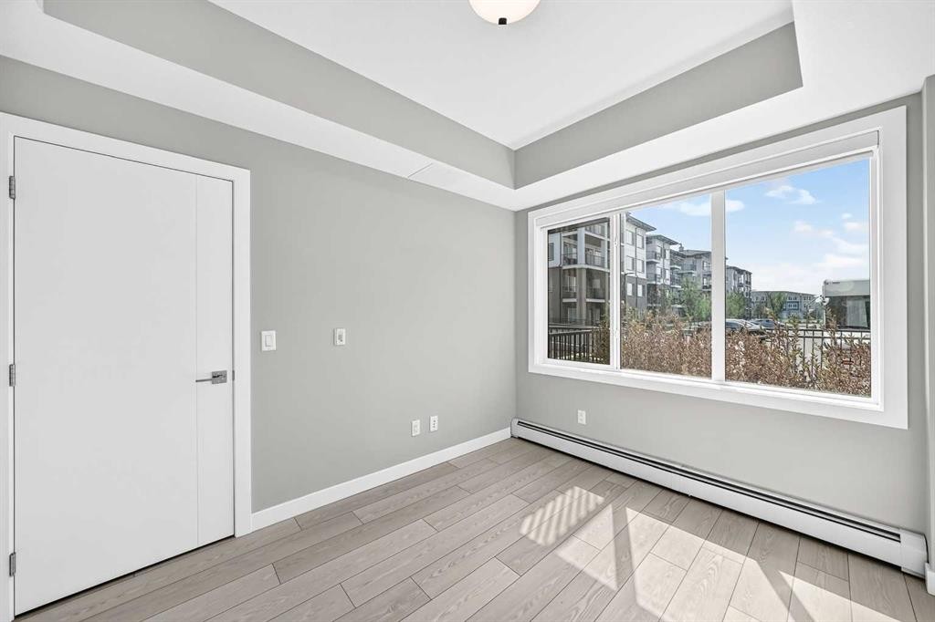 2110-6 Merganser Drive West, Chestermere, AB - Indoor Photo Showing Other Room