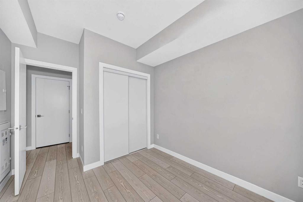 2110-6 Merganser Drive West, Chestermere, AB - Indoor Photo Showing Other Room