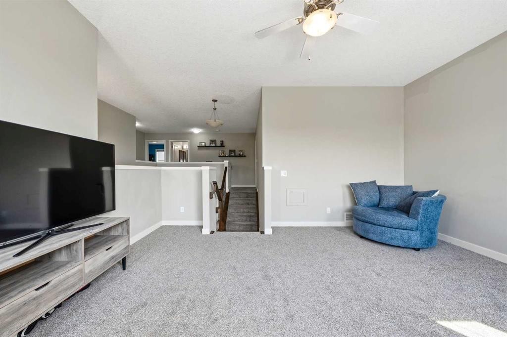 4 Drake Landing Gate, Okotoks, AB - Indoor