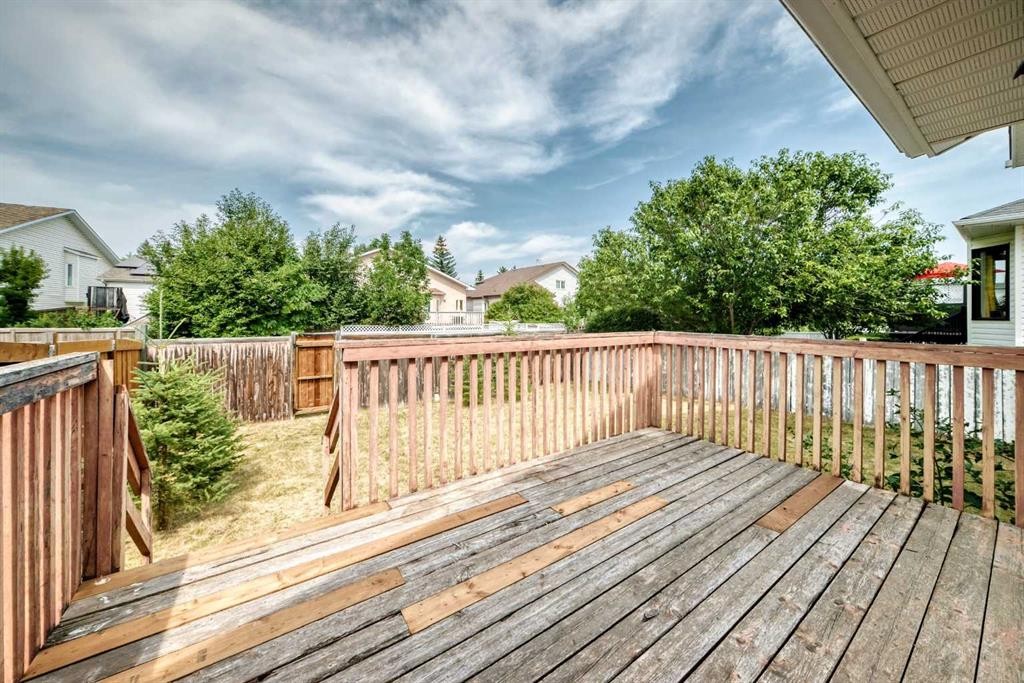 396 Hawkstone Drive Nw, Calgary, AB - Outdoor With Deck Patio Veranda With Exterior