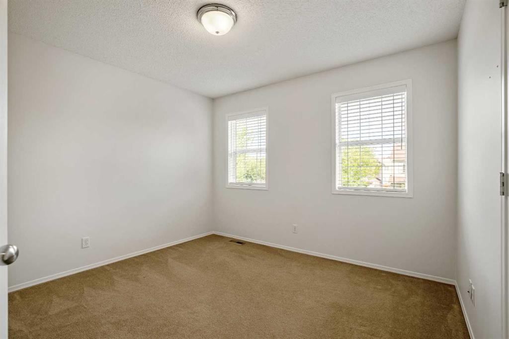 179 Prestwick Drive Se, Calgary, AB