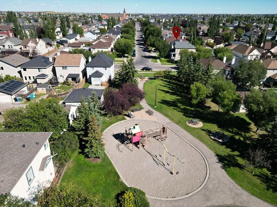 179 Prestwick Drive Se, Calgary, AB