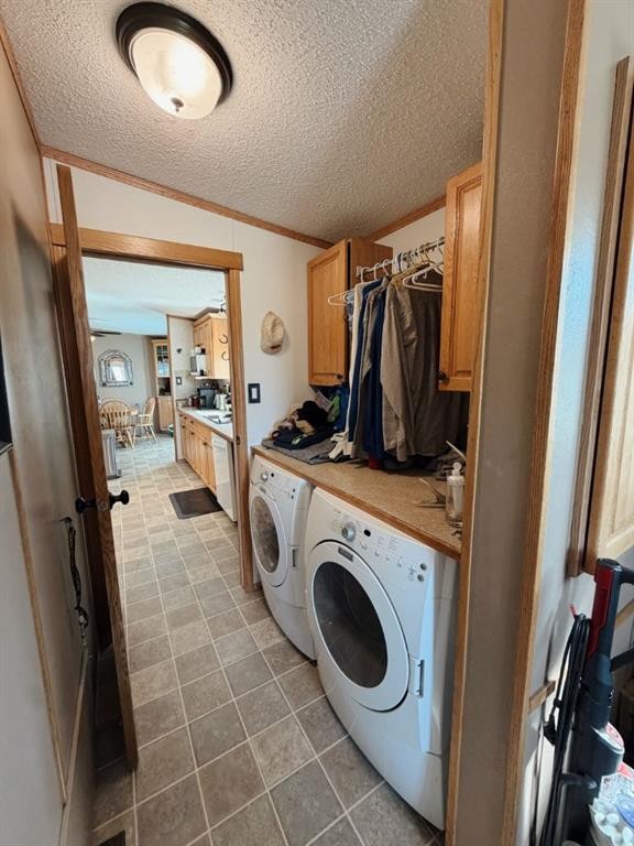 4142 Township Road 290, Rural Mountain View County, AB - Indoor Photo Showing Bathroom