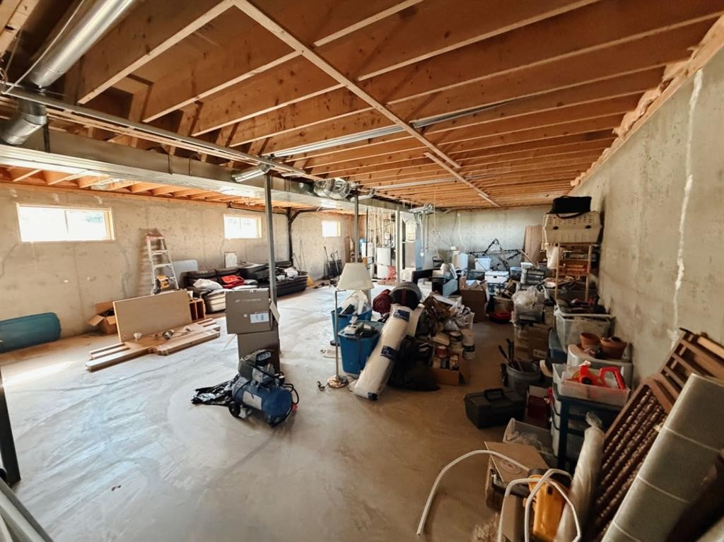 4142 Township Road 290, Rural Mountain View County, AB - Indoor Photo Showing Basement