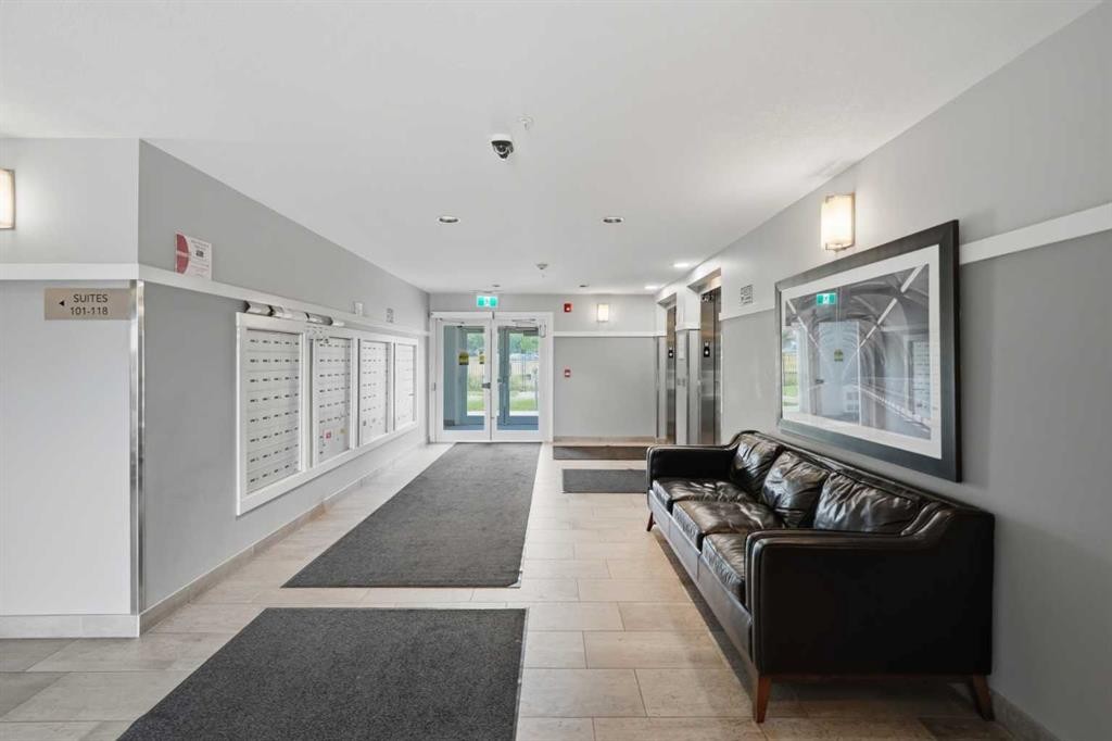 413-20 Seton Park Se, Calgary, AB - Indoor Photo Showing Other Room