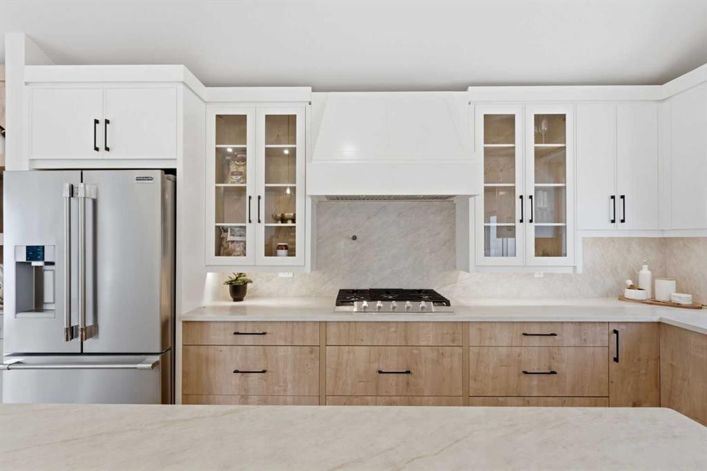 3375 Breton Close Nw, Calgary, AB - Indoor Photo Showing Kitchen