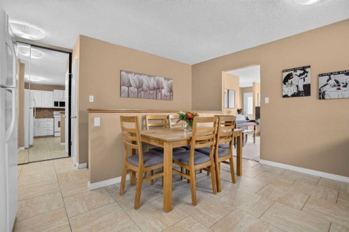 172 Queensland Road Se, Calgary, AB 