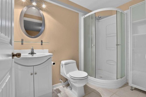 172 Queensland Road Se, Calgary, AB 