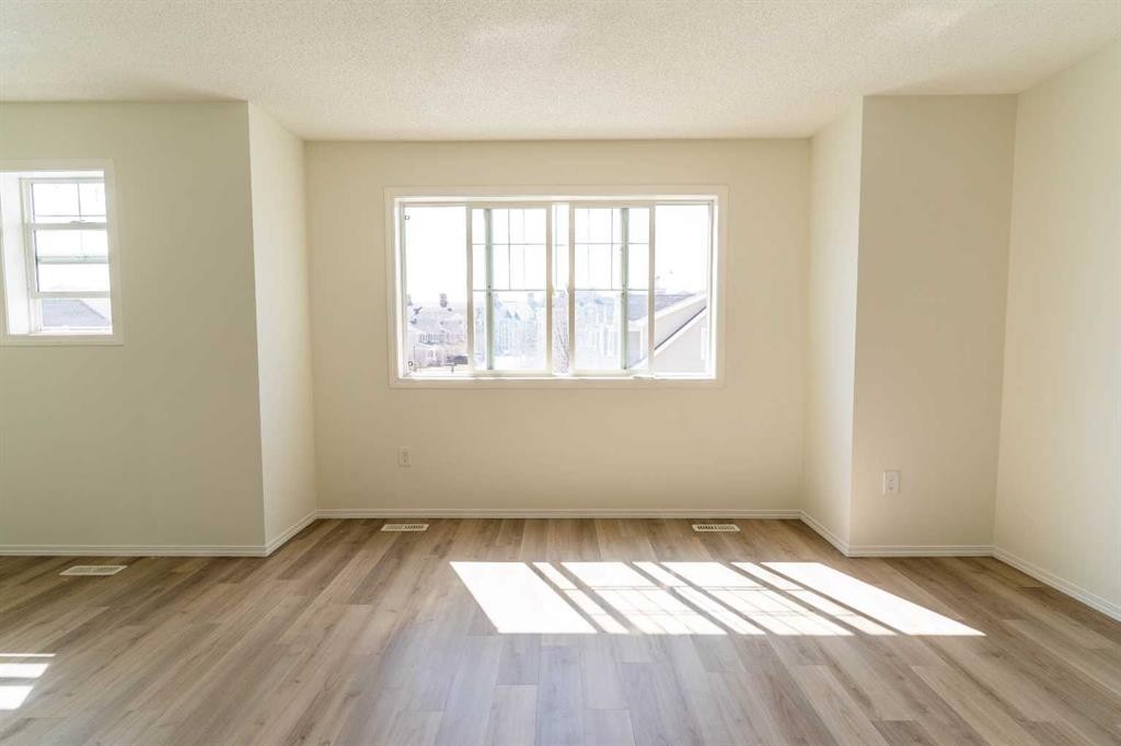 157 Country Village Manor Ne, Calgary, AB - Indoor Photo Showing Other Room