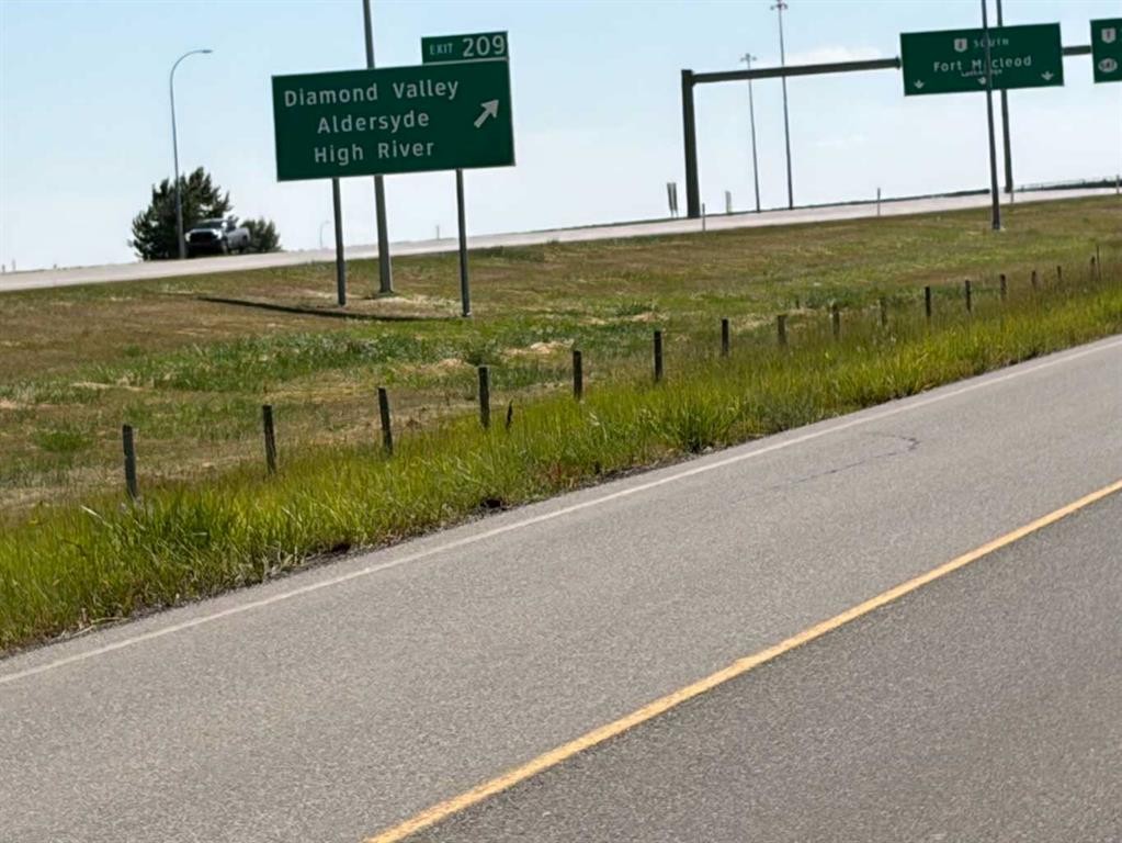 0 79 East, Aldersyde, AB